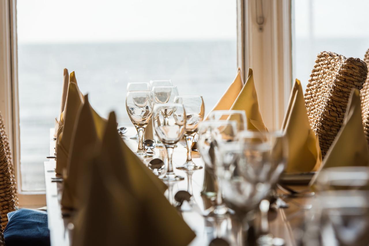 No 46 Marine Terrace Aparthotel Абъристуит Екстериор снимка