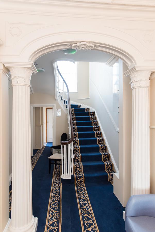 No 46 Marine Terrace Aparthotel Абъристуит Екстериор снимка